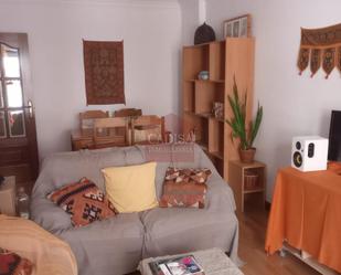 Sala d'estar de Pis de lloguer en Salamanca Capital amb Calefacció, Moblat i Balcó