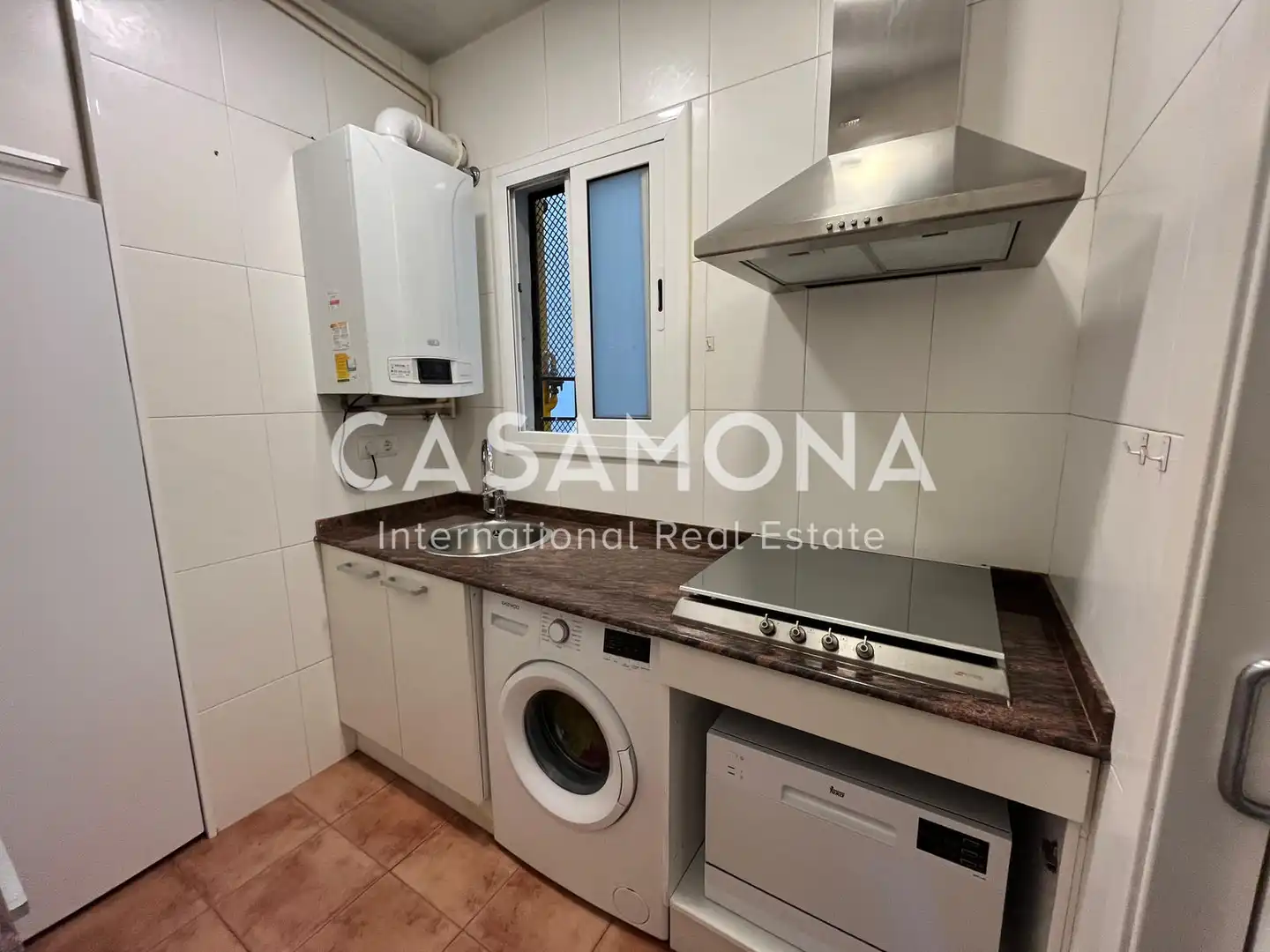 Cocina de Apartamento en venta en Barcelona con Aire acondicionado, Calefacción y Terraza