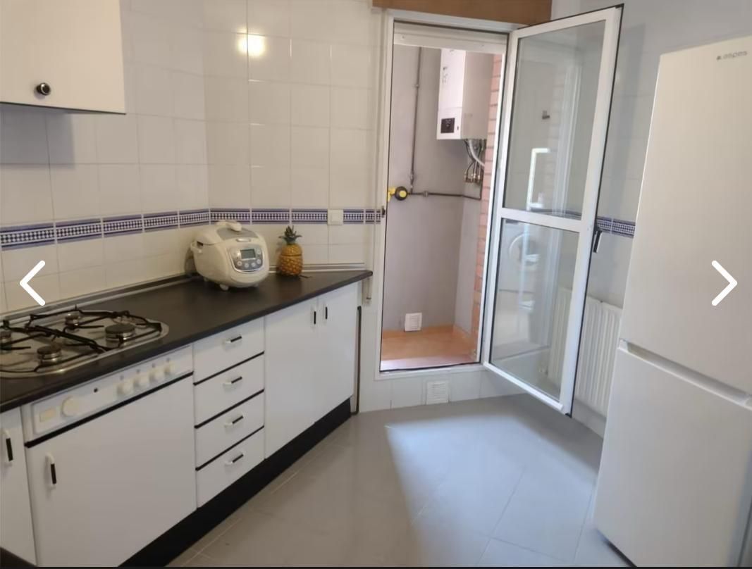 Cuina de Pis de lloguer en Cáceres Capital amb Aire condicionat, Calefacció i Terrassa