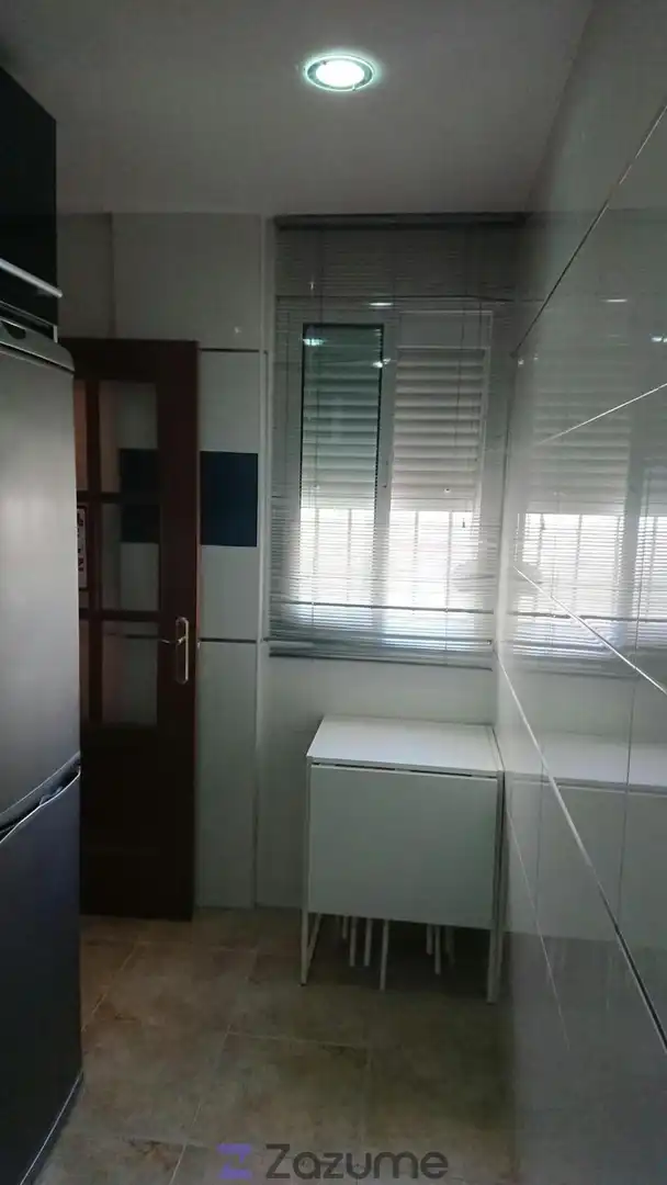 Habitación de Dúplex de alquiler en Dos Hermanas con Aire acondicionado, Calefacción y Terraza