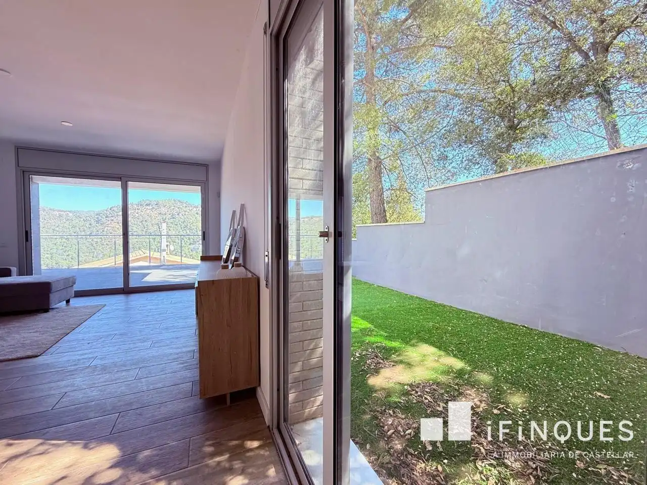 Bedroom of Houses for rent in Castellar del Vallès  with Air Conditioner, Heating and Private garden