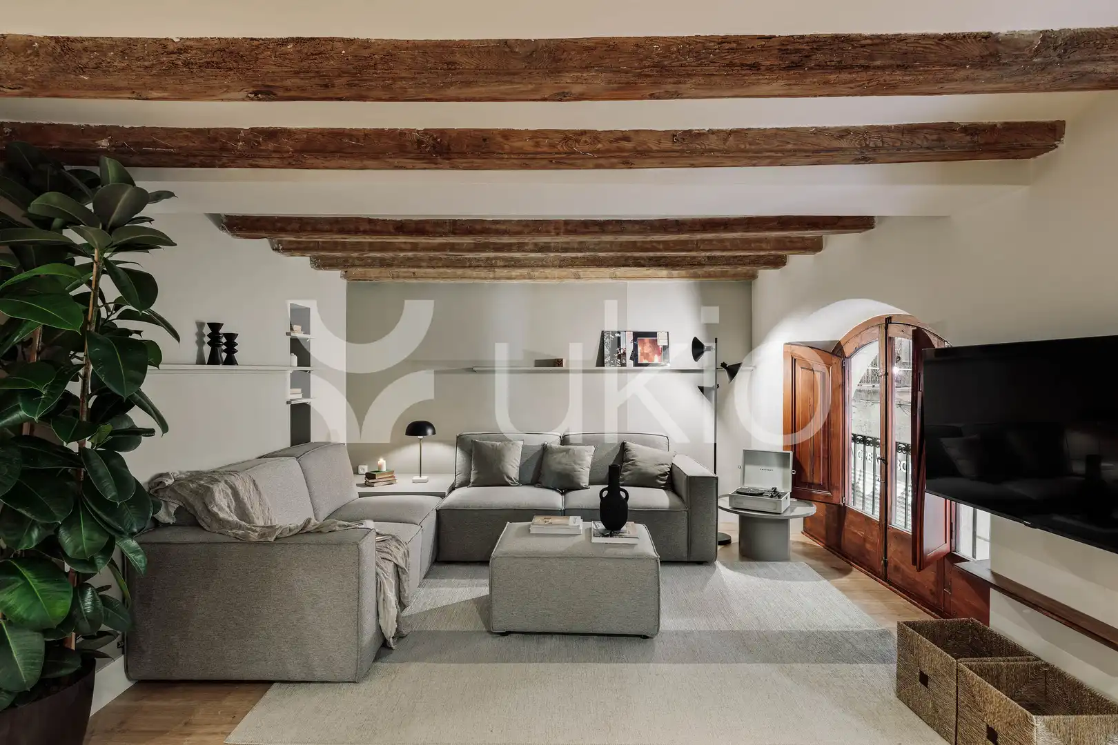 Sala de estar de Apartamento de alquiler en Barcelona con Aire acondicionado, Calefacción y Amueblado