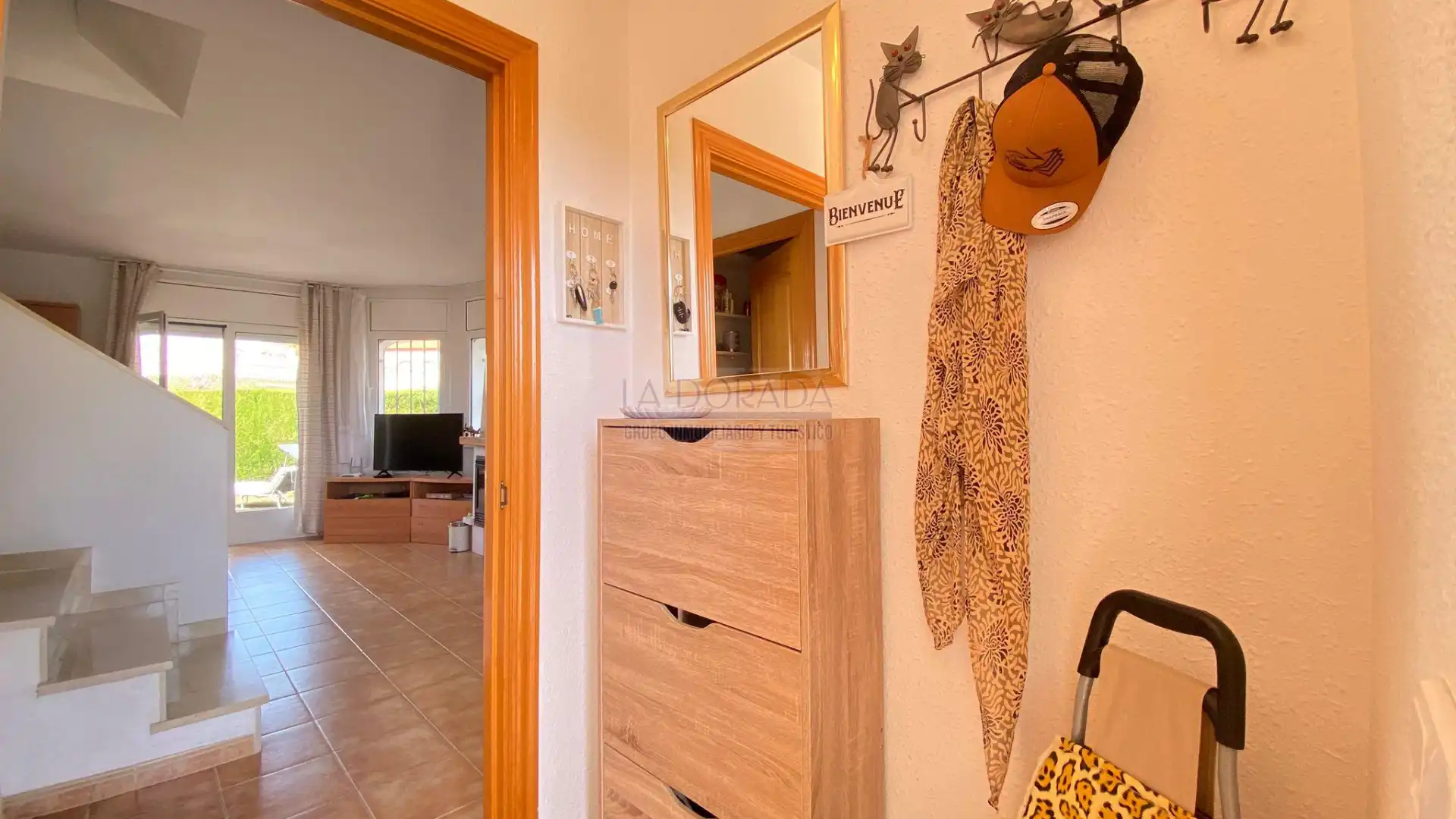 Casa aparellada amb terrassa en venda a Carrer de Xile, imagen 26