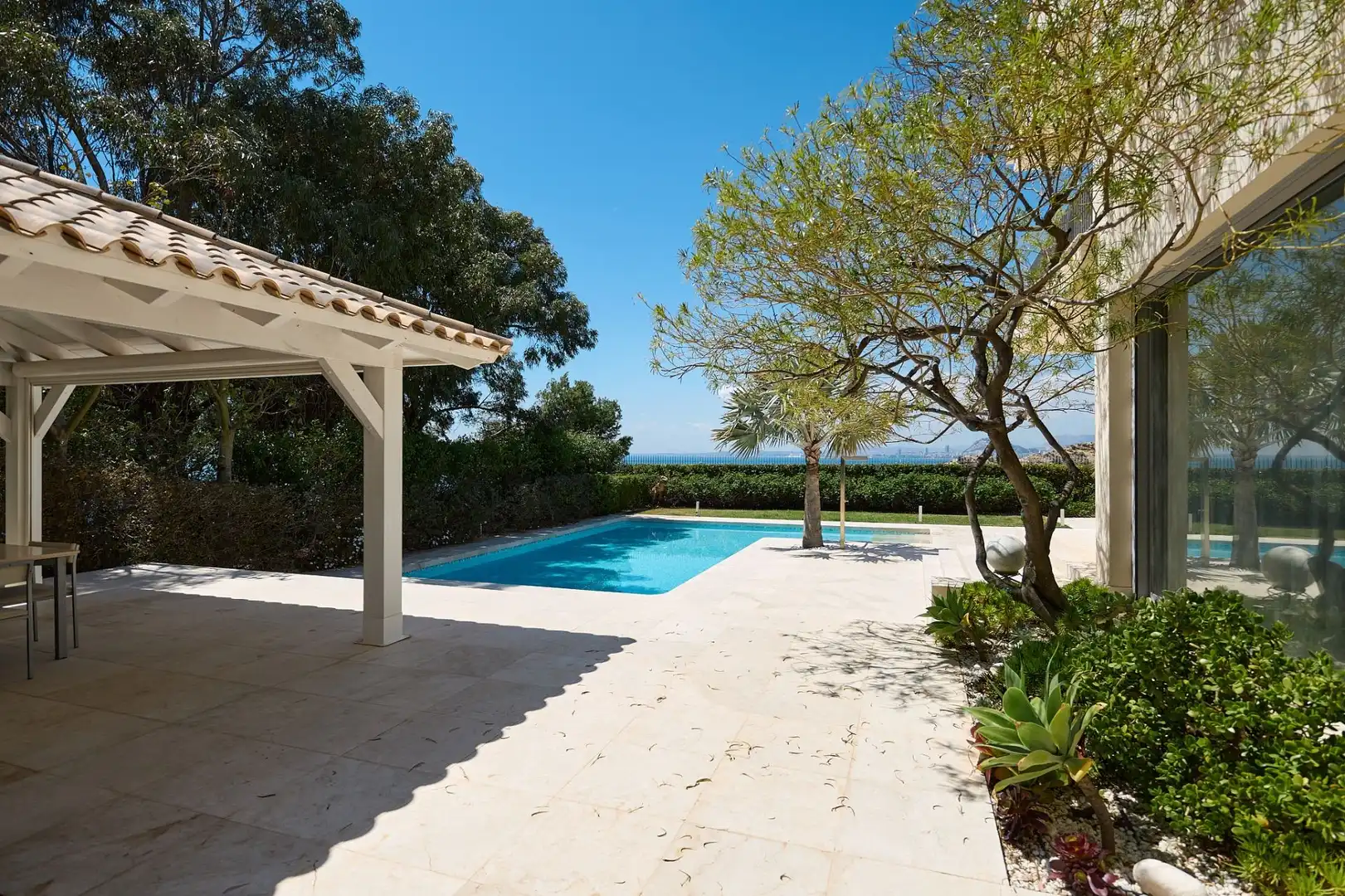 Piscina de Casa o xalet en venda en Alicante / Alacant amb Aire condicionat, Calefacció i Jardí privat