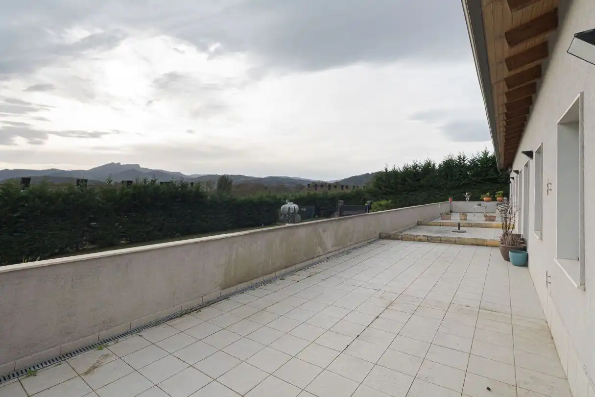 Terrasse von Wohnung zum Verkauf in Hondarribia mit Heizung, Privatgarten und Terrasse