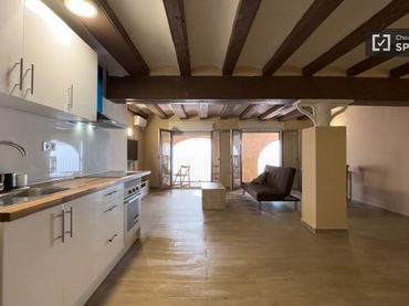 Wohnung zur Miete in Ciutat Vella