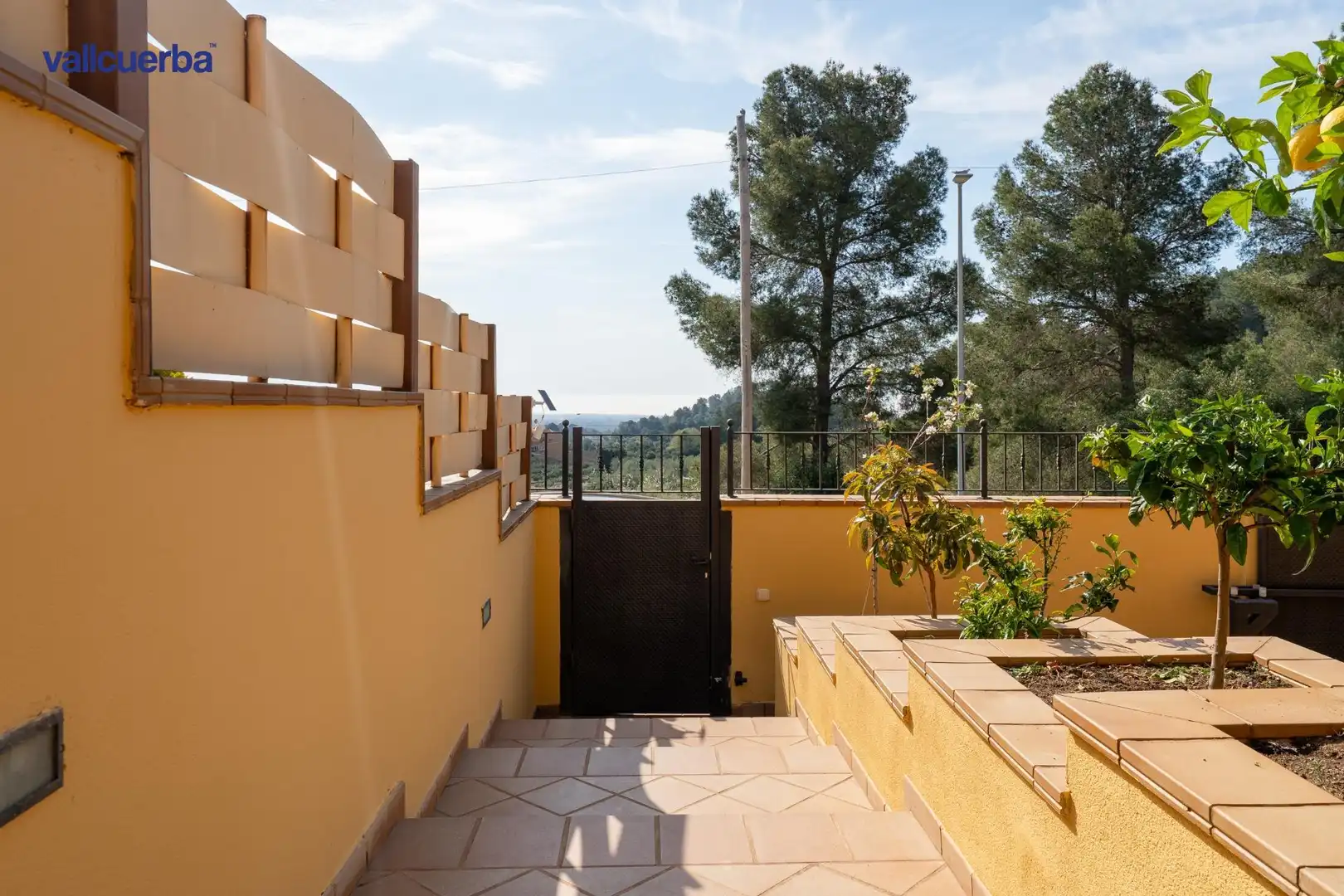 Terraza de Casa adosada en venta en Riudecanyes con Aire acondicionado, Calefacción y Jardín privado
