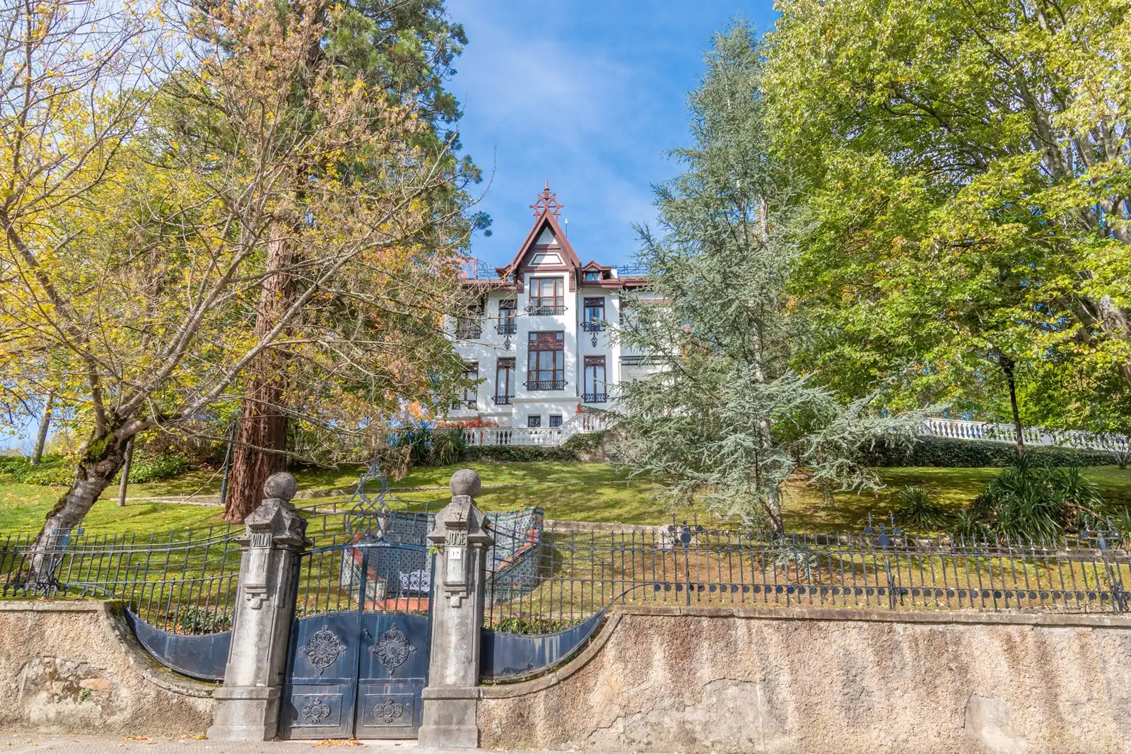 Vista exterior de Finca rústica en venta en Gordexola con Calefacción, Jardín privado y Terraza