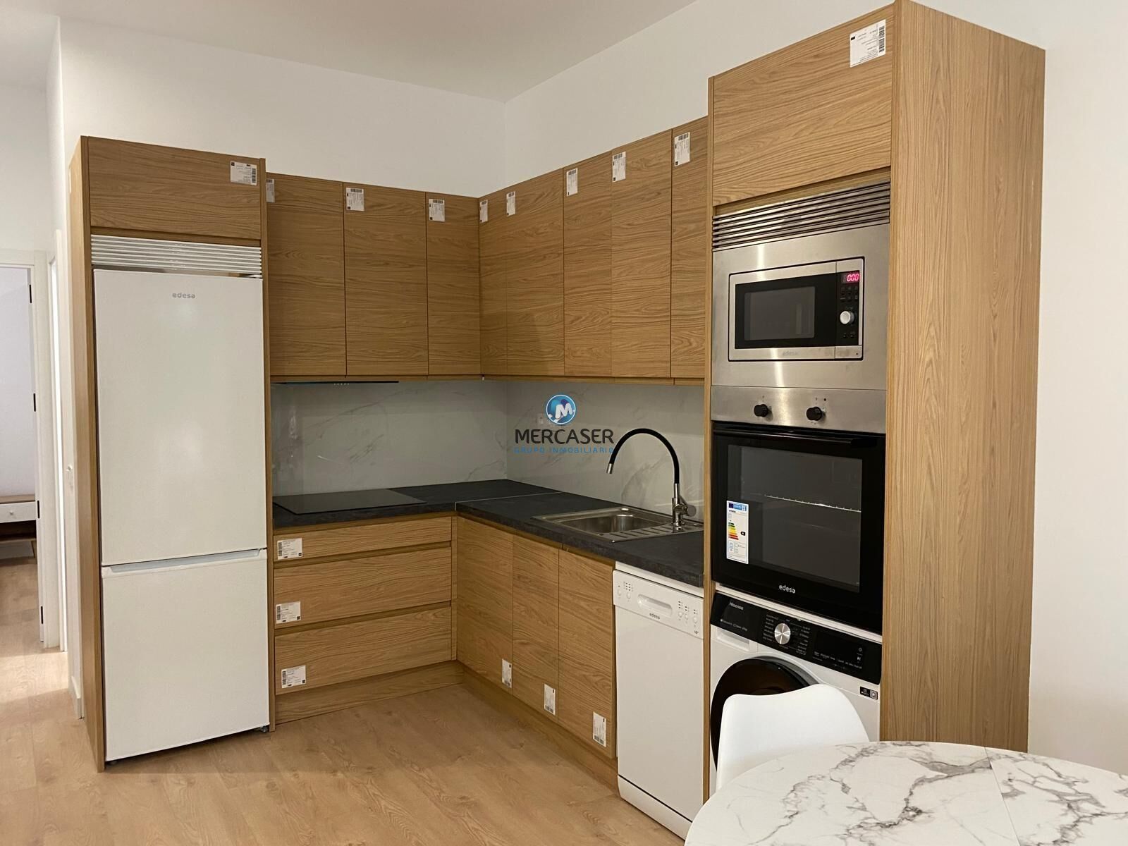 Cuina de Apartament de lloguer en Alcalá de Henares amb Calefacció