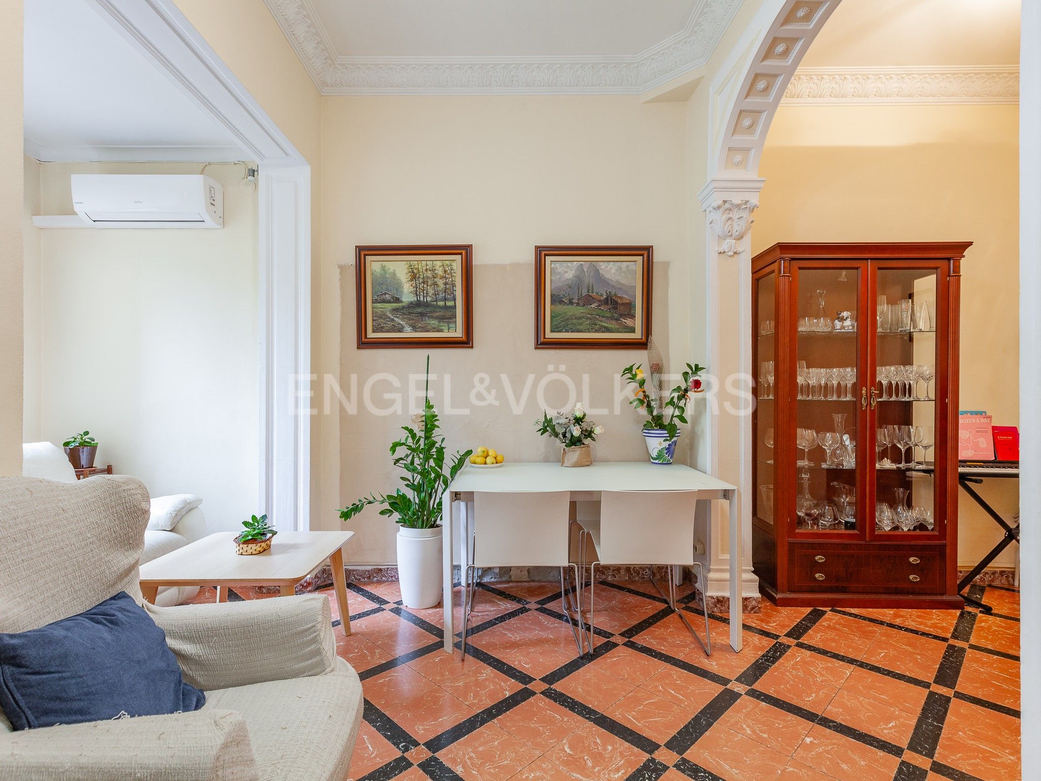 Dining room of Apartment for sale in  Barcelona Capital  with Air Conditioner, Heating and Terrace