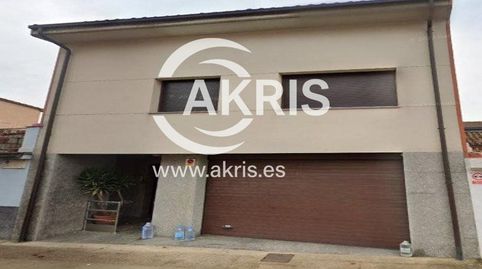 En venta chalet Adosado  OCUPADO  en Olot