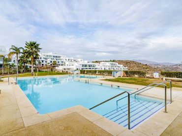 Apartment with pool to rent in Riviera del Sol
