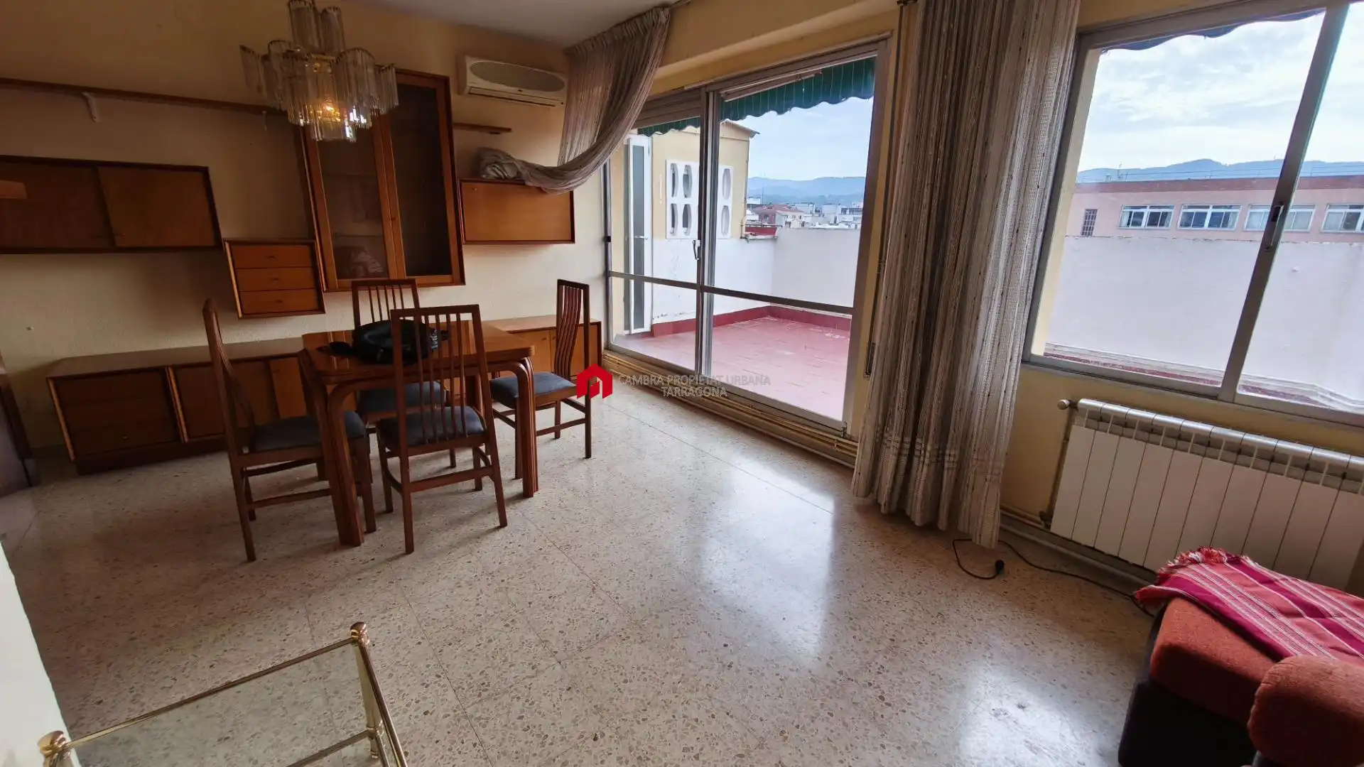 Wohnzimmer von Dachboden zum Verkauf in Tortosa mit Klimaanlage, Heizung und Terrasse