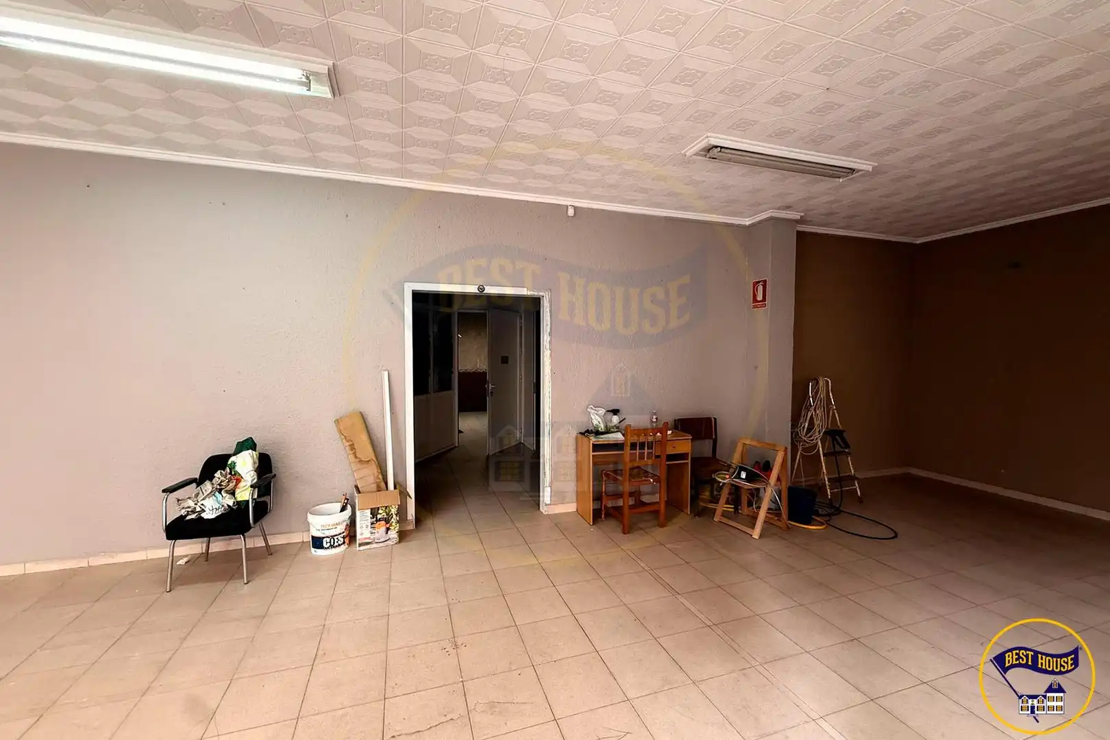 Local en venta en Calle de Barcelona, Reyes Católicos - Paseo San Antonio