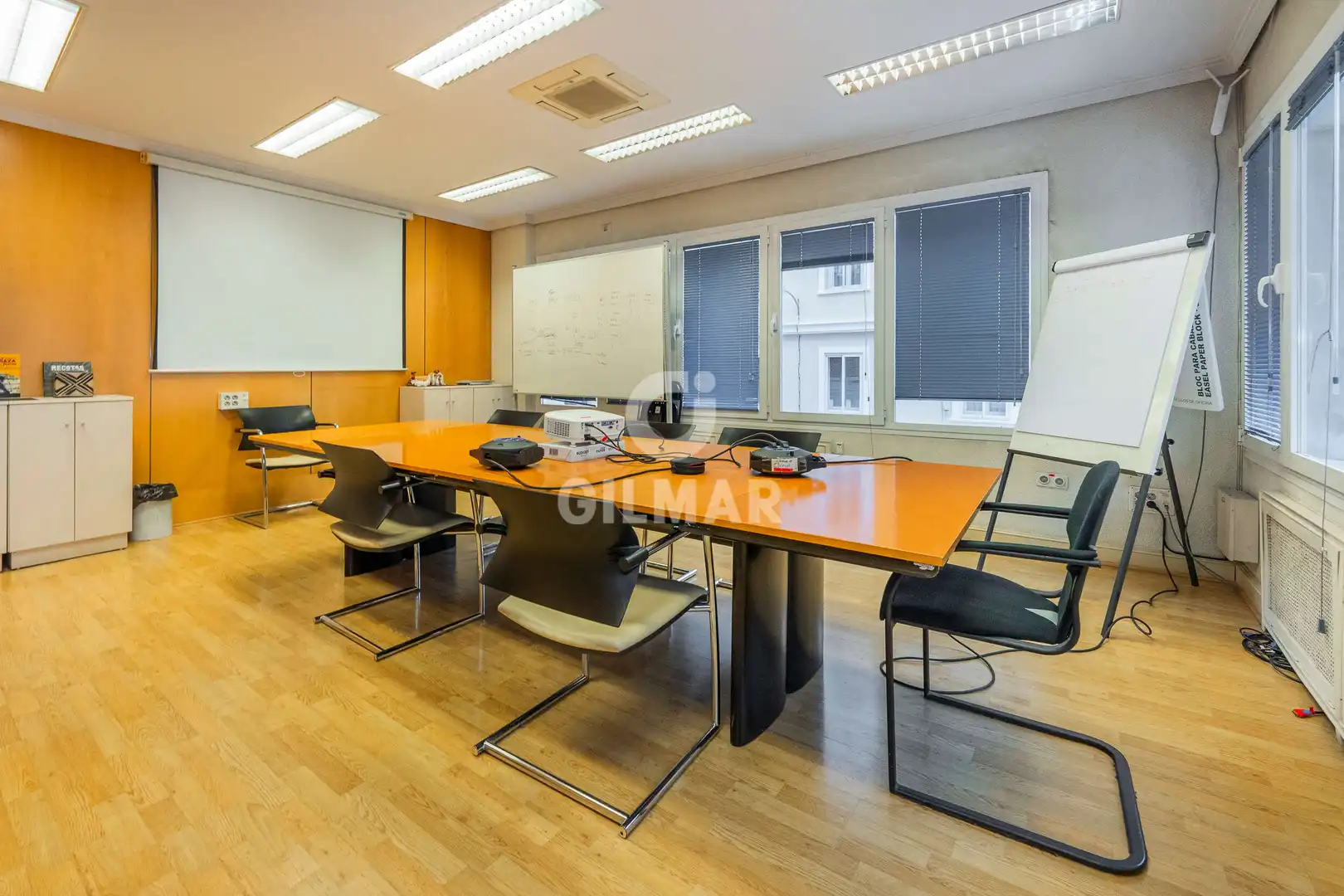 Office for sale in Madrid  with Heating