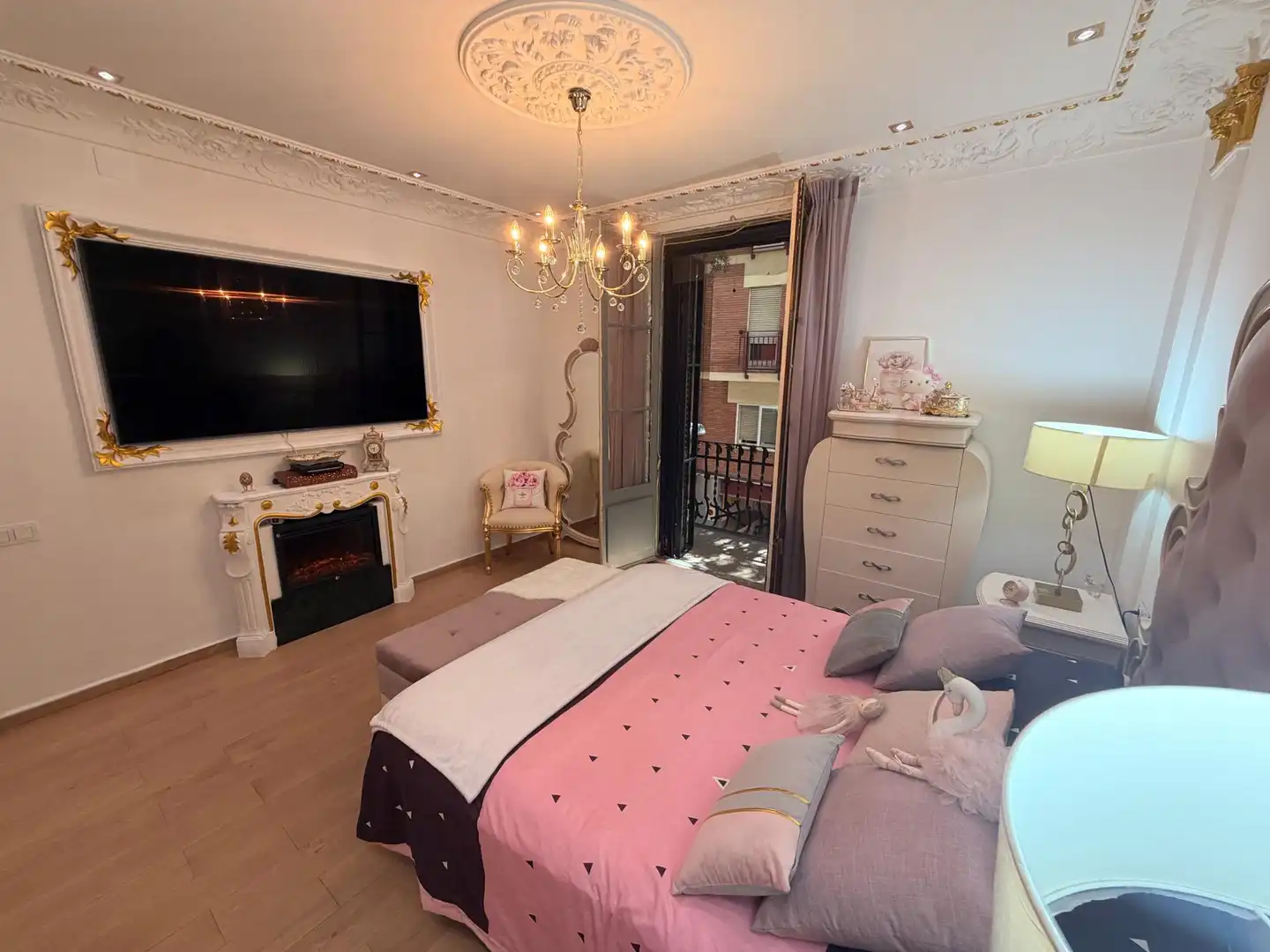 Schlafzimmer von Maisonette zum Verkauf in Barcelona mit Klimaanlage, Terrasse und Balkon