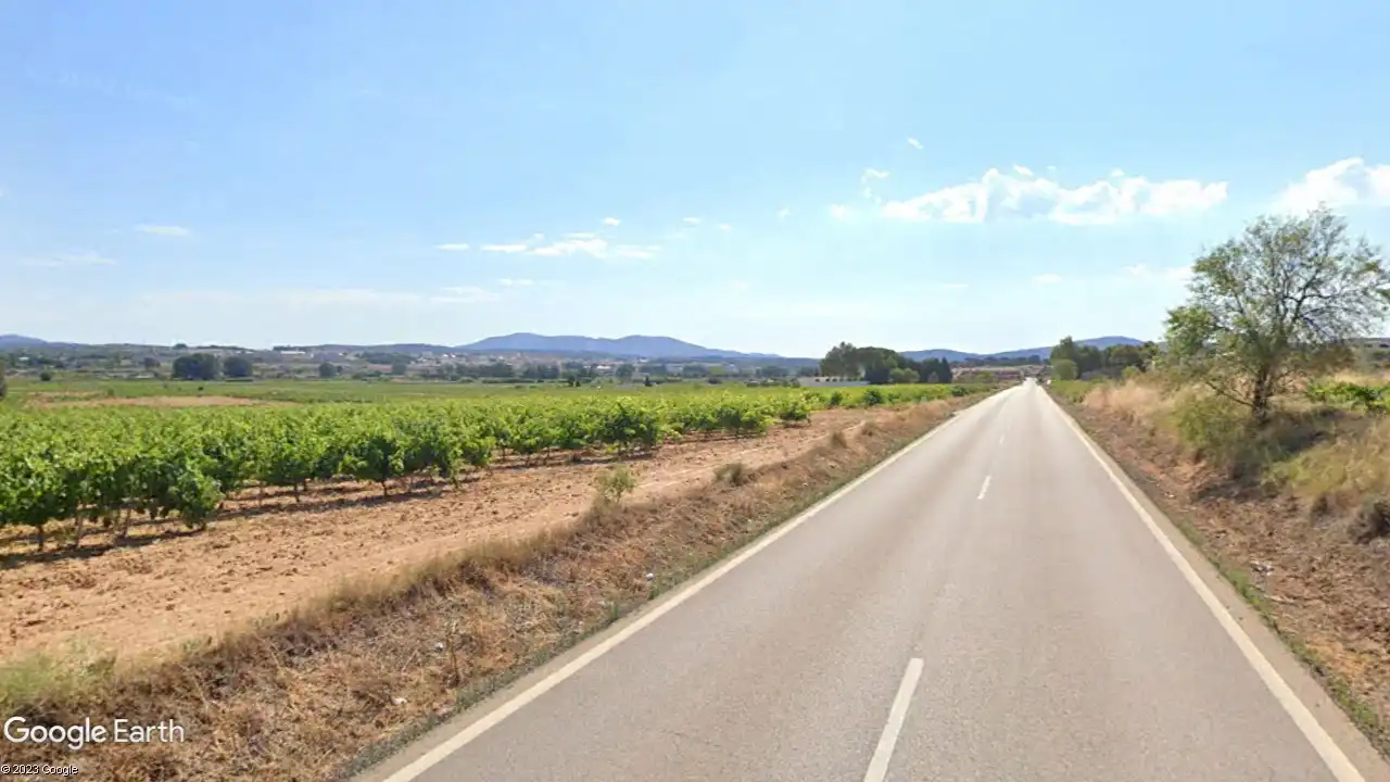 Rustikales Grundstück zum Verkauf in Requena, imagen 2