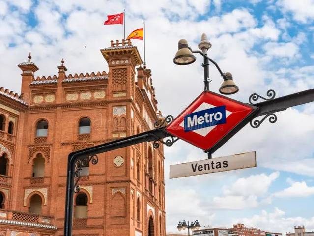 Trastero en Alquiler en Calle de Cyesa, 5 en Ventas