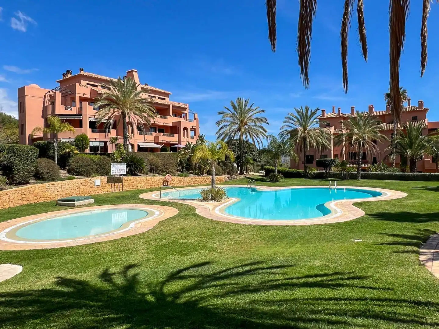 Apartment with pool for sale in Golf Bahía, imagen 57