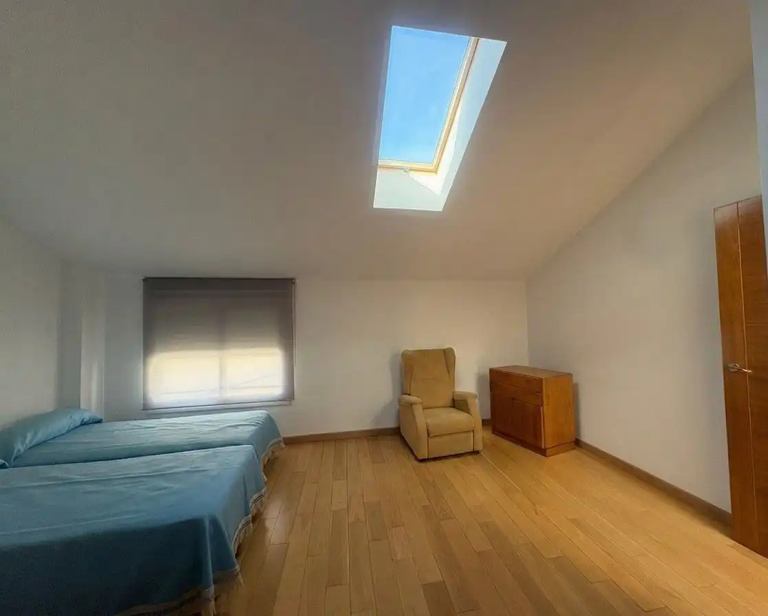 Bedroom of Houses for sale in Sueca  with Air Conditioner, Heating and Parquet flooring