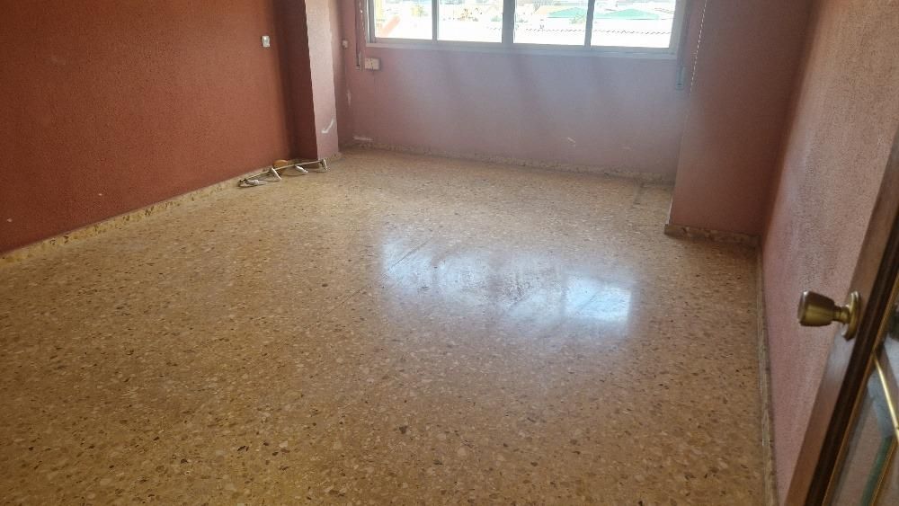 Flat for sale in Carcaixent