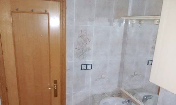 Bany de Pis en venda en Manises amb Alarma