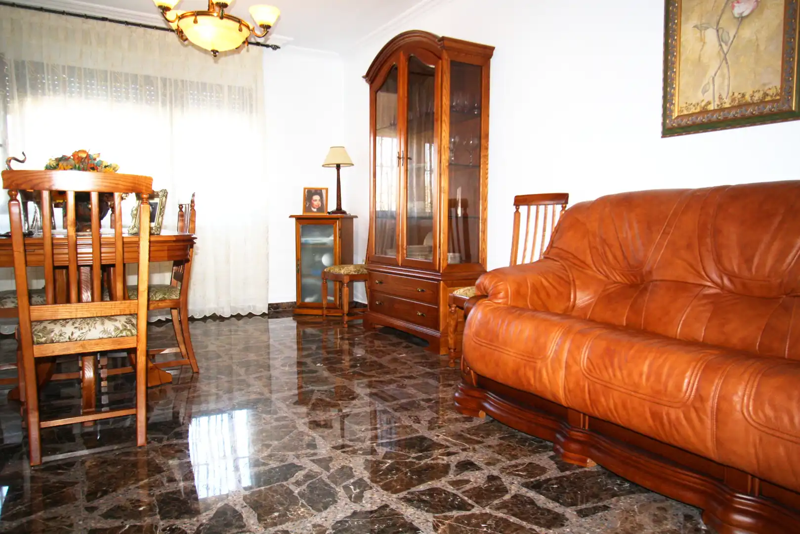 Sala de estar de Casa adosada en venta en Albacete con Aire acondicionado, Calefacción y Terraza