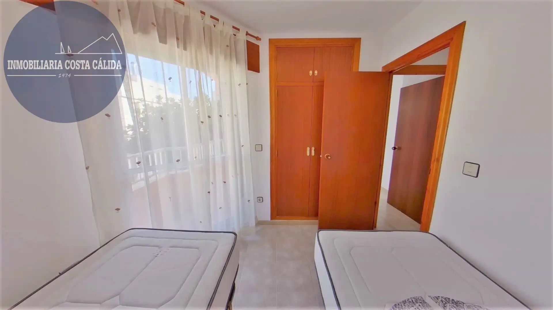Habitación de Dúplex en venta en Águilas con Jardín privado, Terraza y Trastero