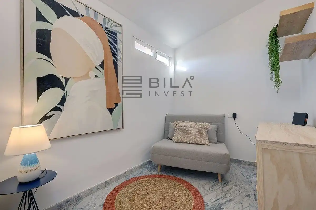 Living room of Attic for sale in Marbella  with Air Conditioner, Terrace and Swimming Pool
