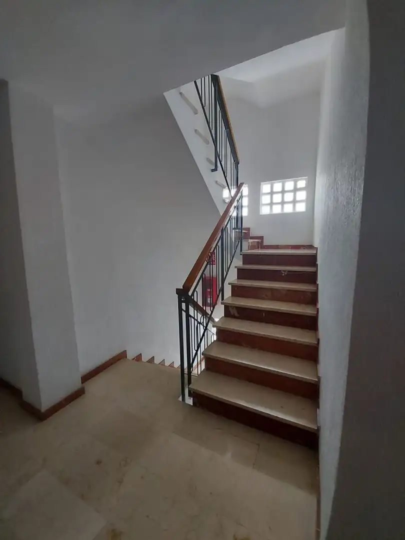 Piso de alquiler en de Andalucia, Hospital