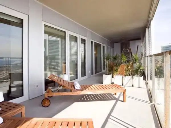Piso con terraza en alquiler en Passeig de Garcia Fària, imagen 16