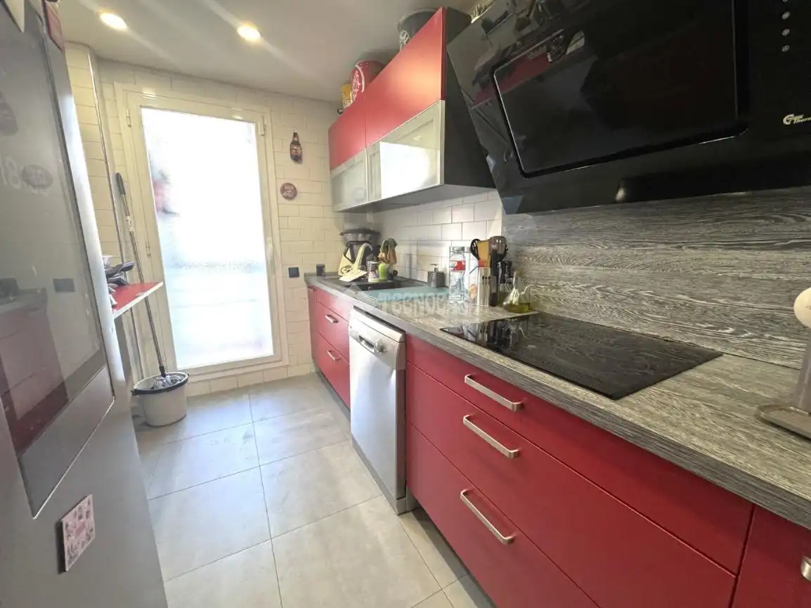 Cocina de Piso en venta en Alcalá de Henares con Aire acondicionado y Calefacción