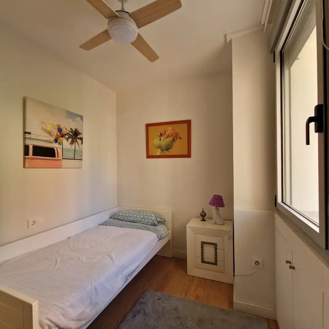 Bedroom of Flat for sale in Málaga  with Air Conditioner, Storage room and Furnished