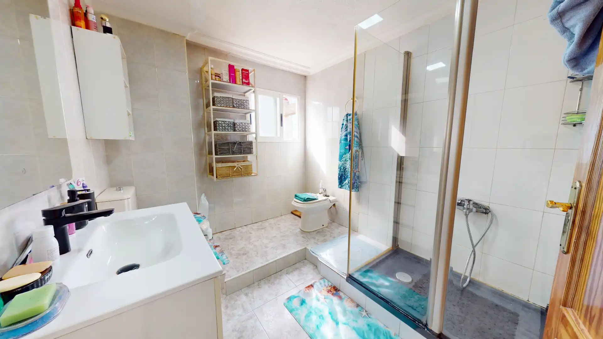 Baño de Piso en venta en Elda con Aire acondicionado y Balcón