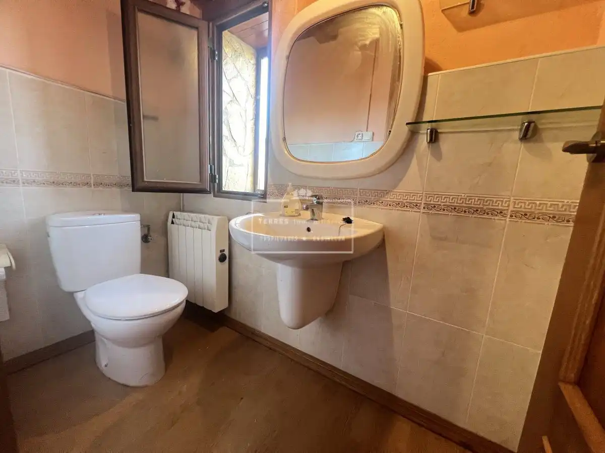 Badezimmer von Haus oder Chalet zum Verkauf in Benlloc mit Möbliert