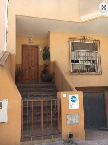 Casa adosada en Venta en Vera Ciudad