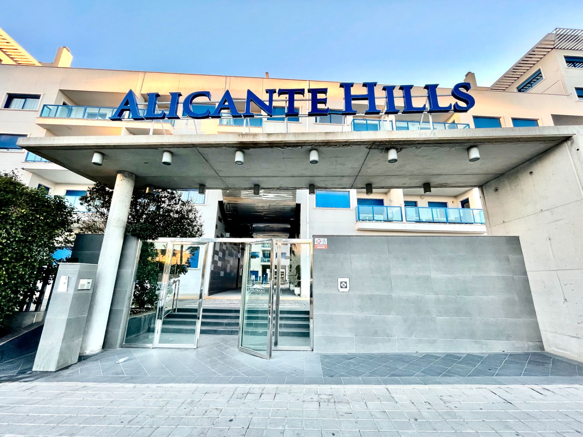 Exterior view of Flat for sale in Alicante / Alacant  with Air Conditioner, Terrace and Community pool