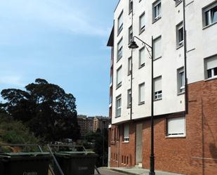 Vista exterior de Pis en venda en Corvera de Asturias