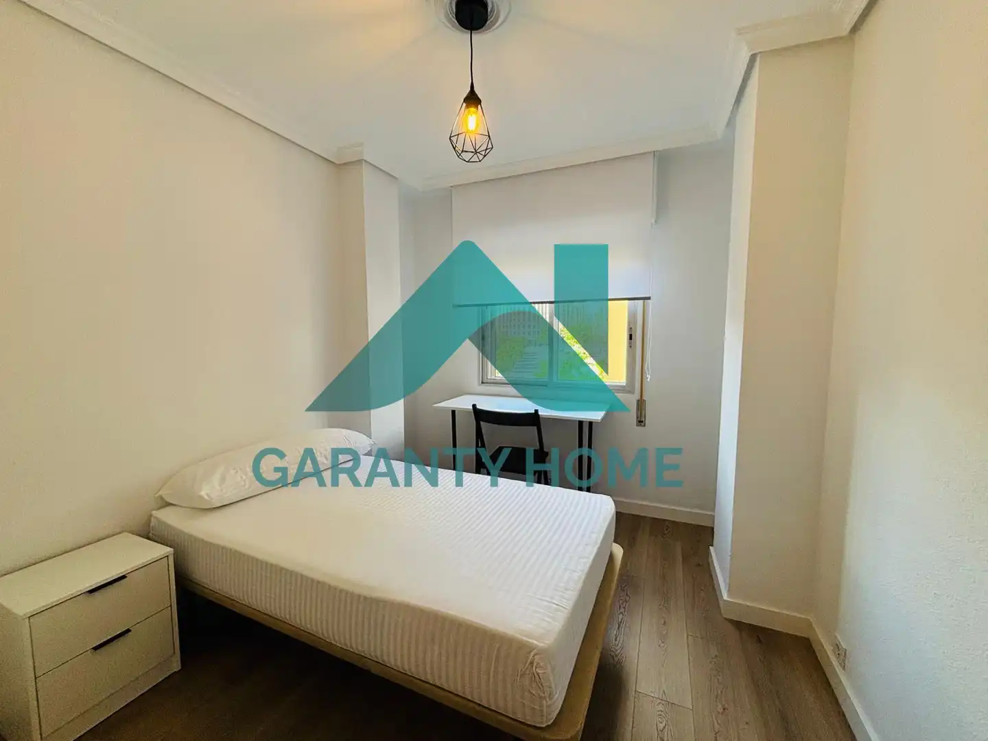 Bedroom of Flat for rent in Cáceres  with Air Conditioner and Furnished