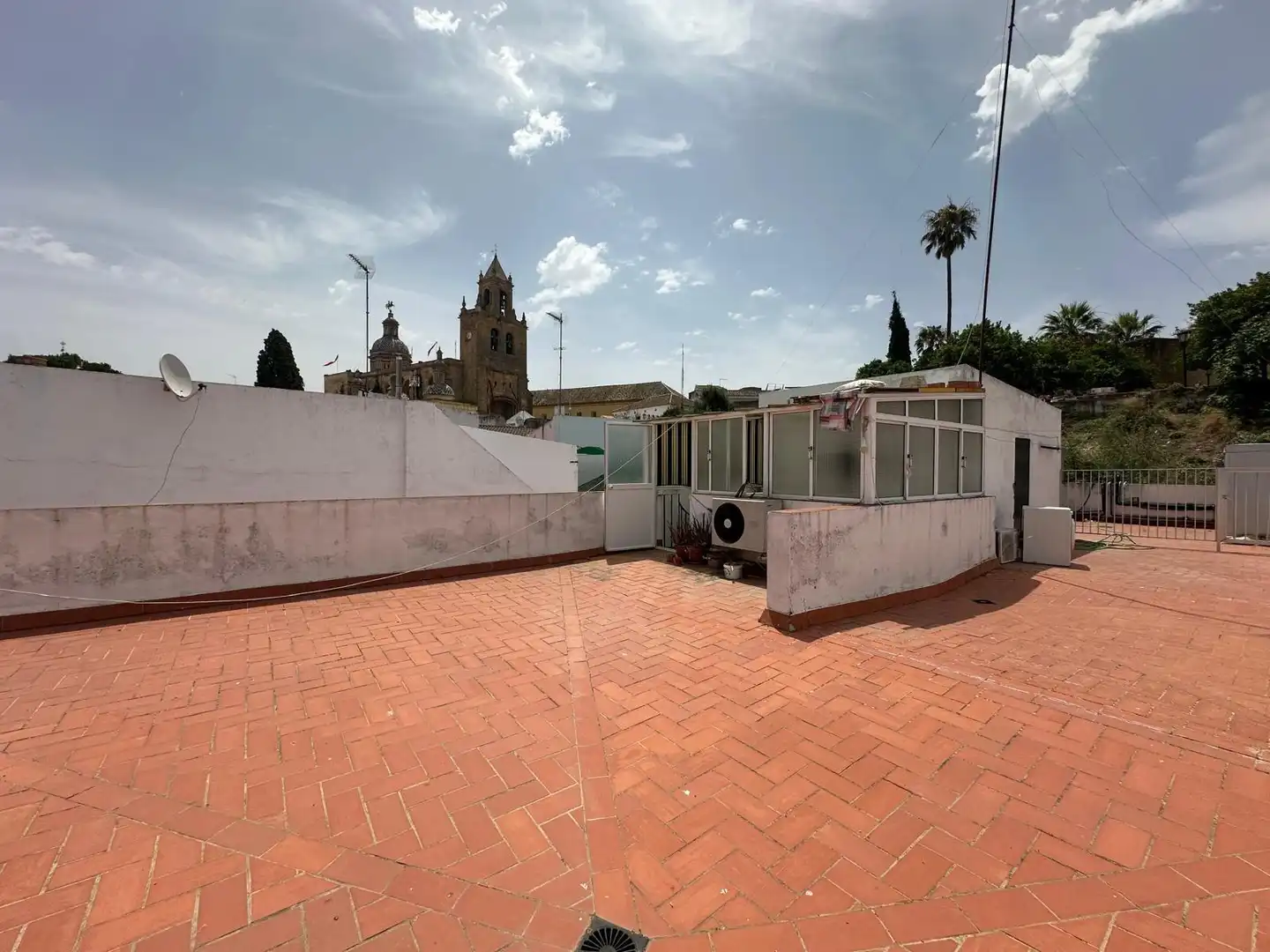Exterior view of Houses for sale in Utrera