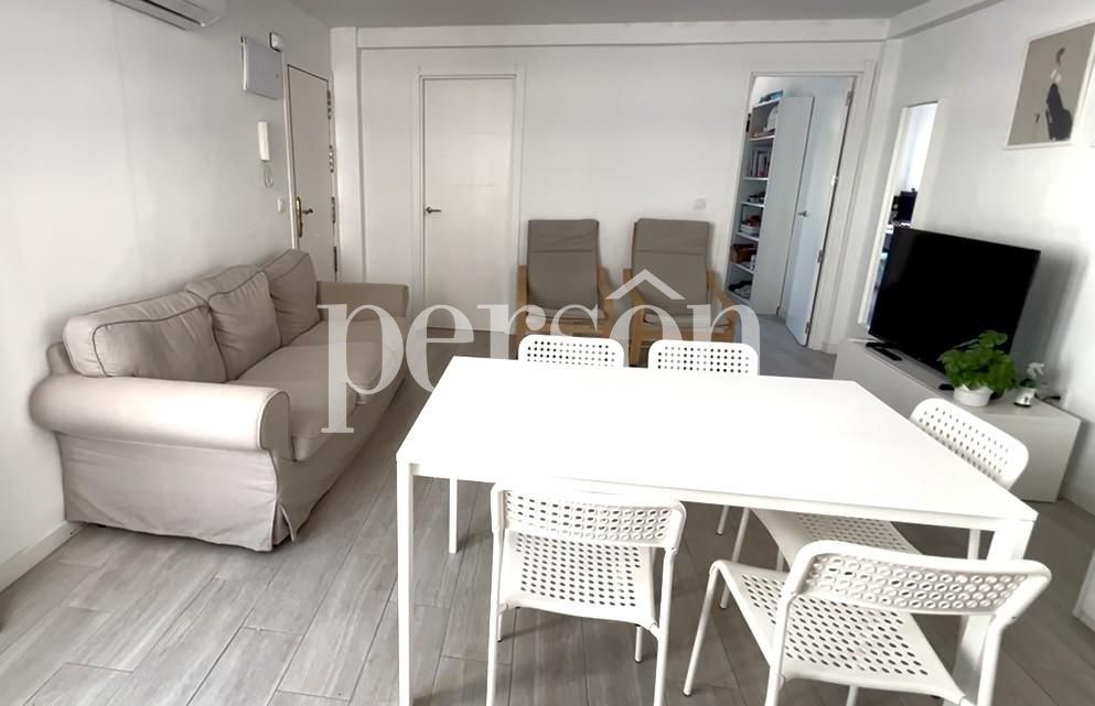 Sala d'estar de Pis de lloguer en  Valencia Capital amb Aire condicionat i Moblat