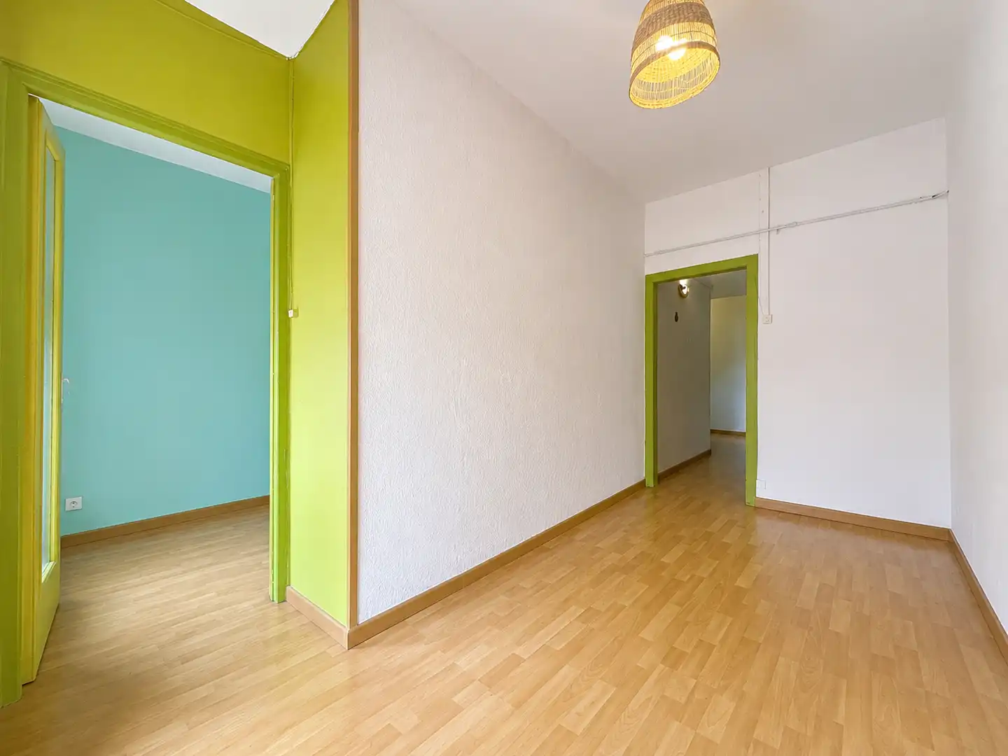 Flat for sale in Barcelona  with Parquet flooring, Furnished and Washing machine