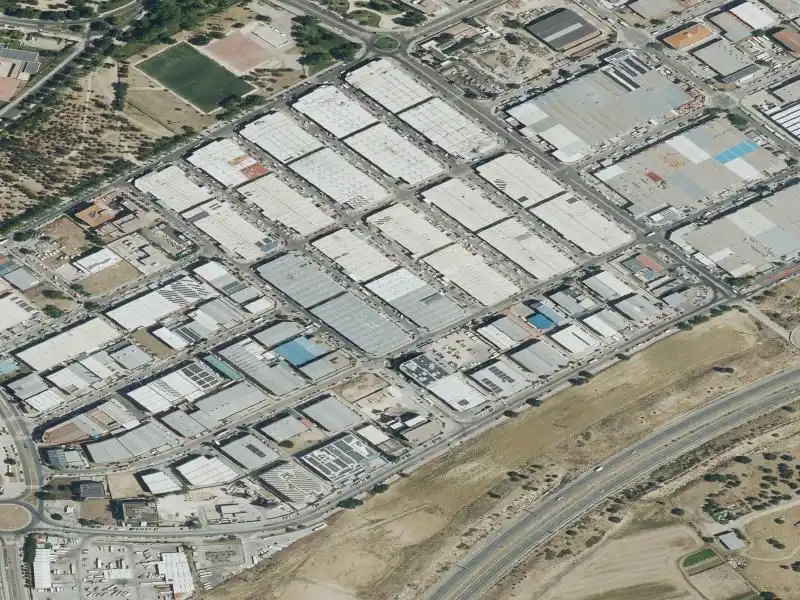 Nave industrial in vendita a Calle Fisicas 61 G, imagen 3