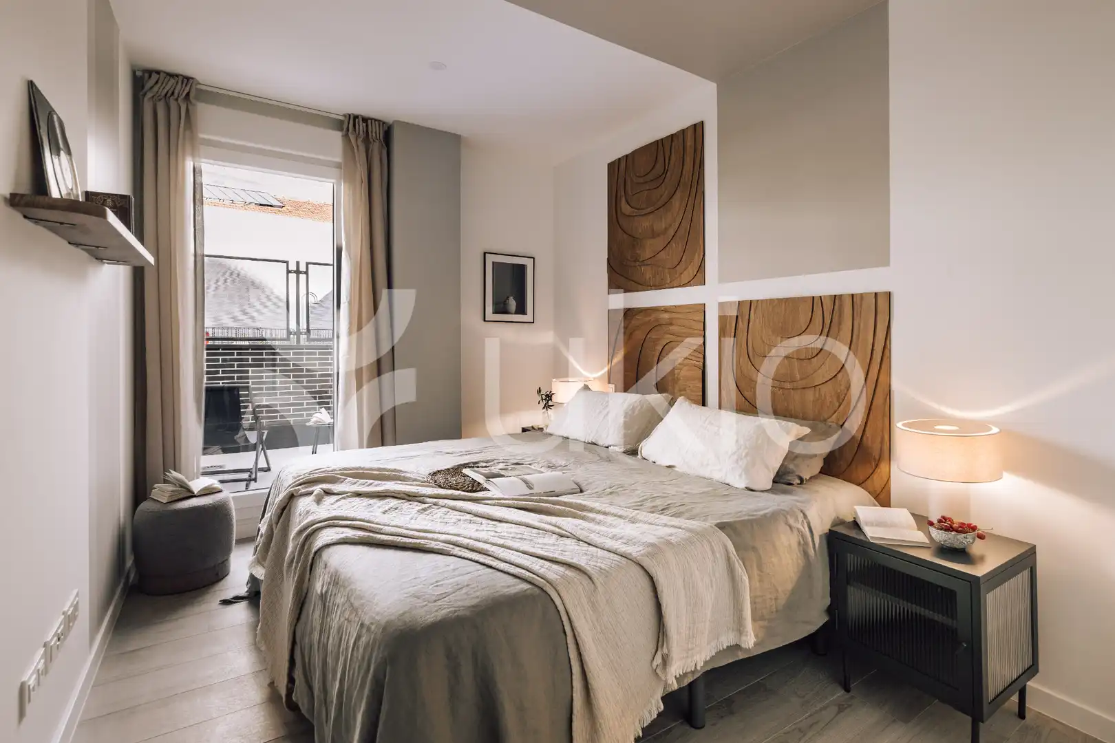 Dormitori de Apartament de lloguer en Madrid amb Aire condicionat, Calefacció i Terrassa