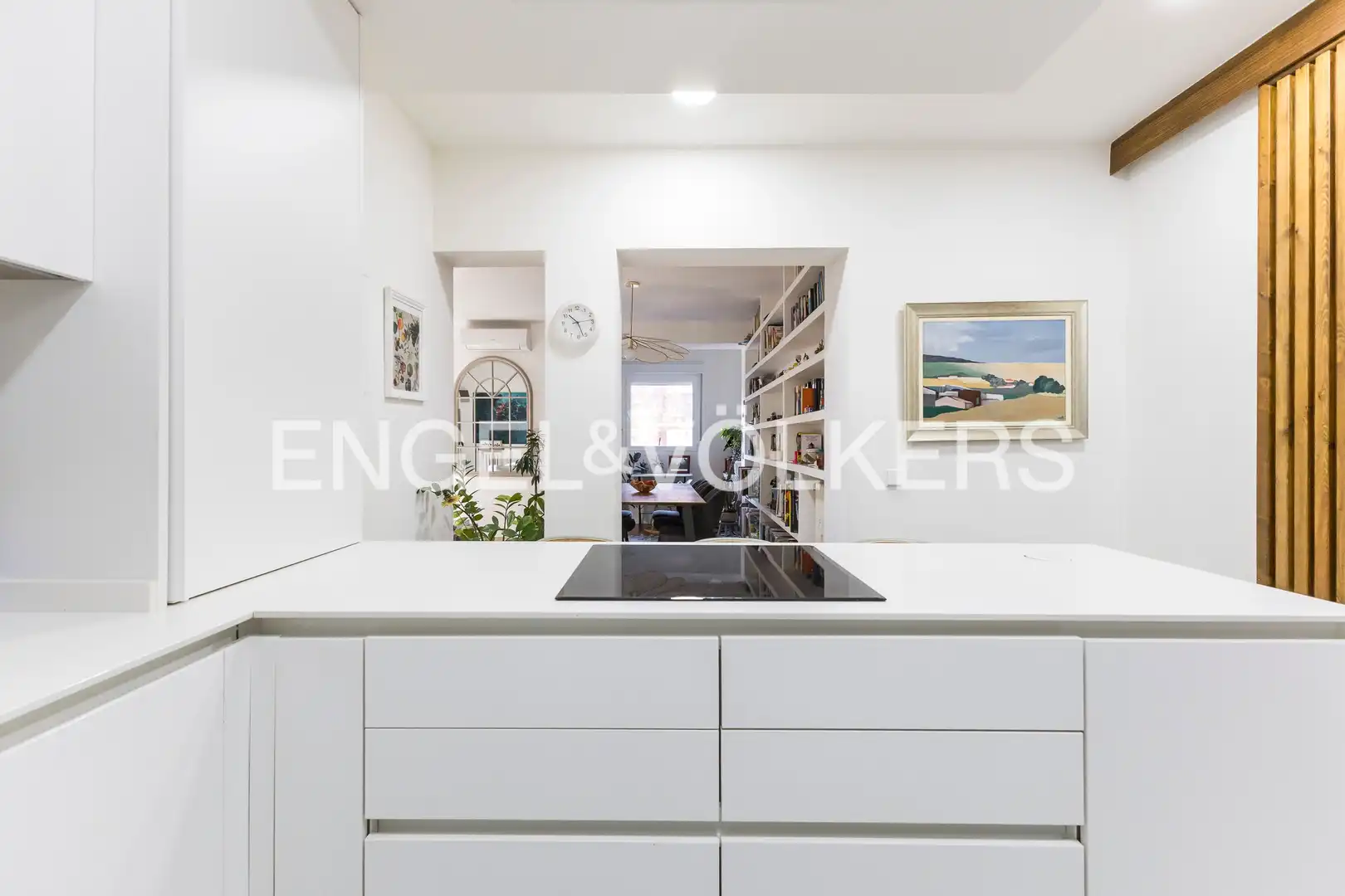 Küche von Wohnung zum Verkauf in Madrid mit Klimaanlage, Heizung und Balkon