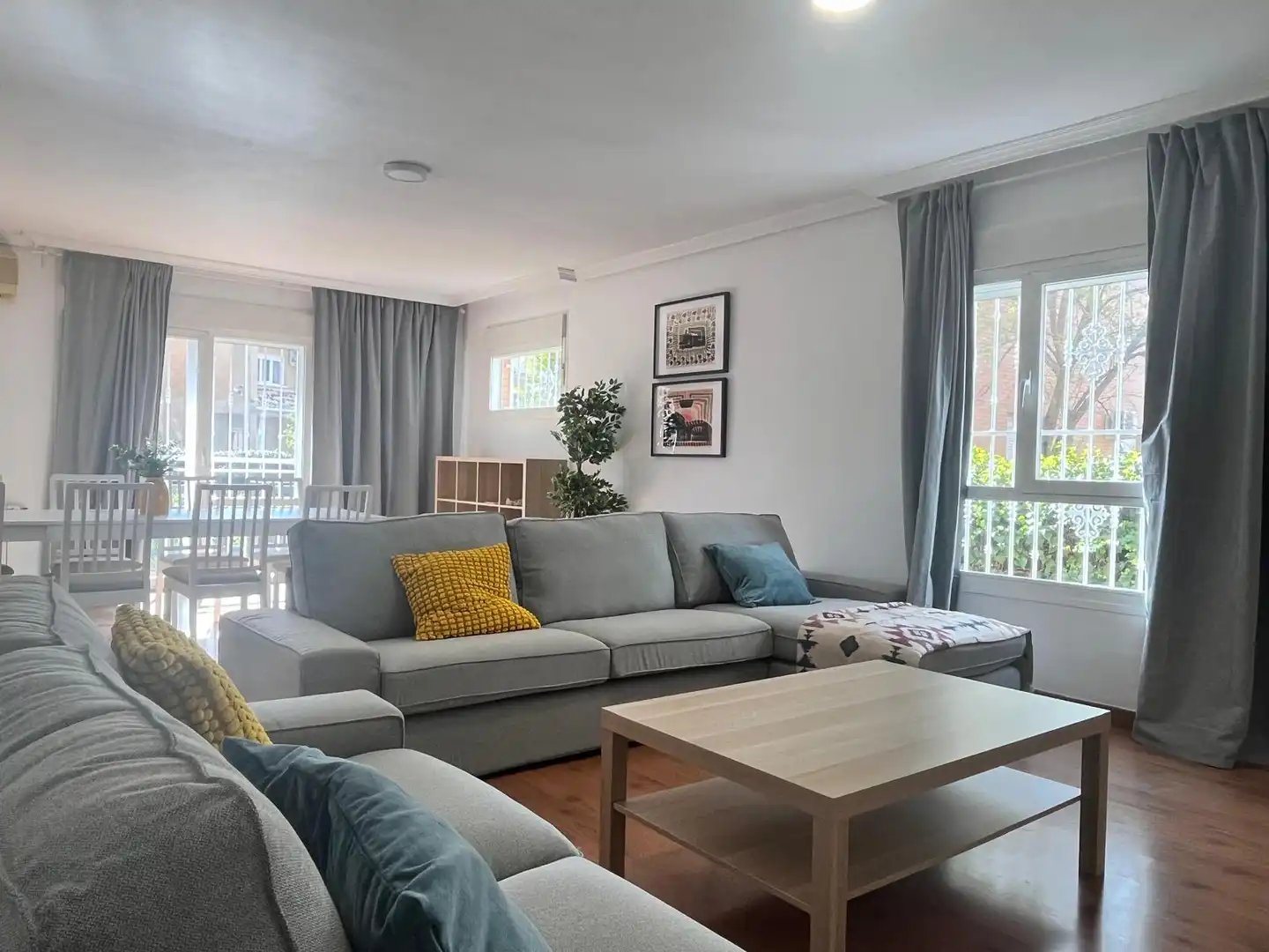 Living room of Houses for share in Villanueva de la Cañada  with Air Conditioner, Heating and Private garden