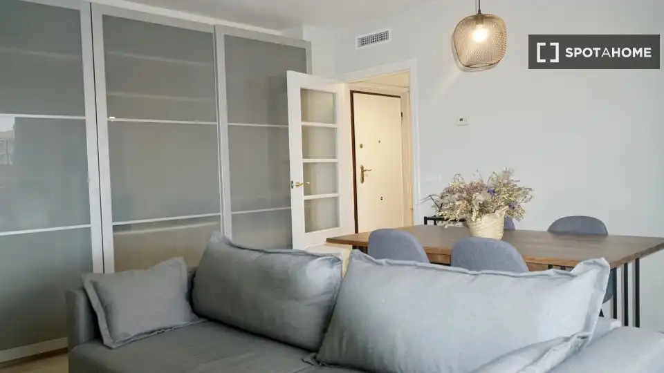 Habitación en Penya - Roja - Avda. Francia