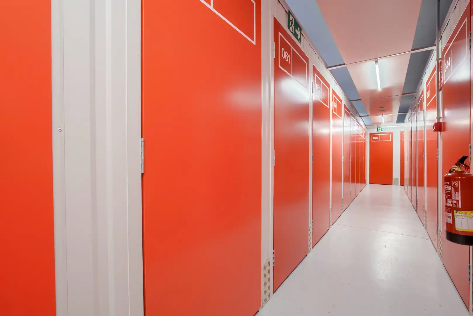 Storage room for rent in Madrid  with Alarm