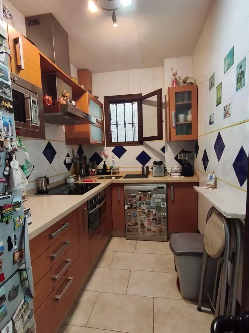Kitchen of Houses for sale in Mairena del Alcor  with Air Conditioner and Heating