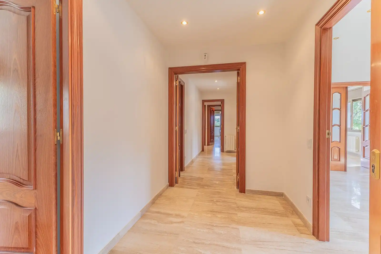 Houses for sale in Via Europa - Parc Central